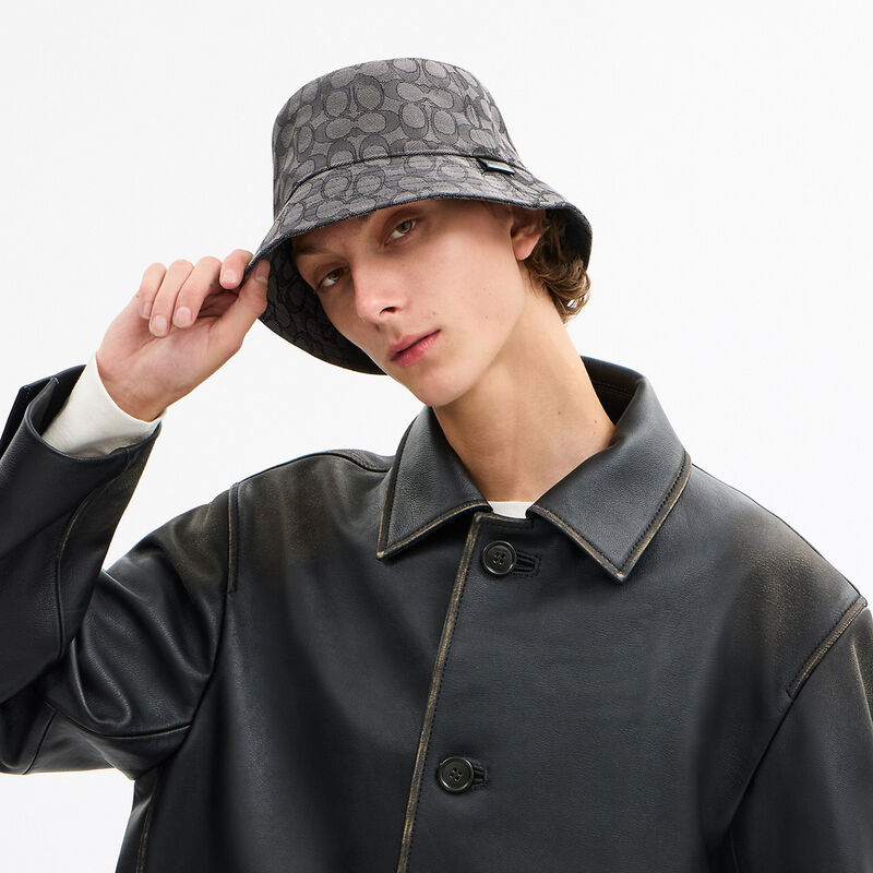 Signature Jacquard Bucket Hat, CHARCOAL, hi-res image number 3
