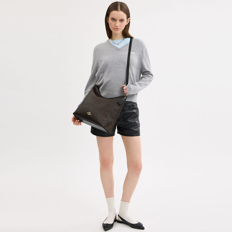 Laurel Large Shoulder Bag In Signature Canvas, IM/WALNUT/BLACK, hi-res image number 4