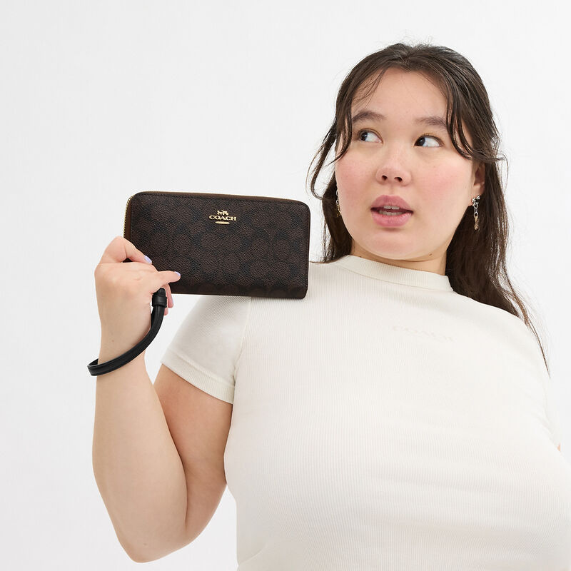 Long Zip Around Wallet In Signature Canvas, IM/WALNUT/BLACK, hi-res image number 3